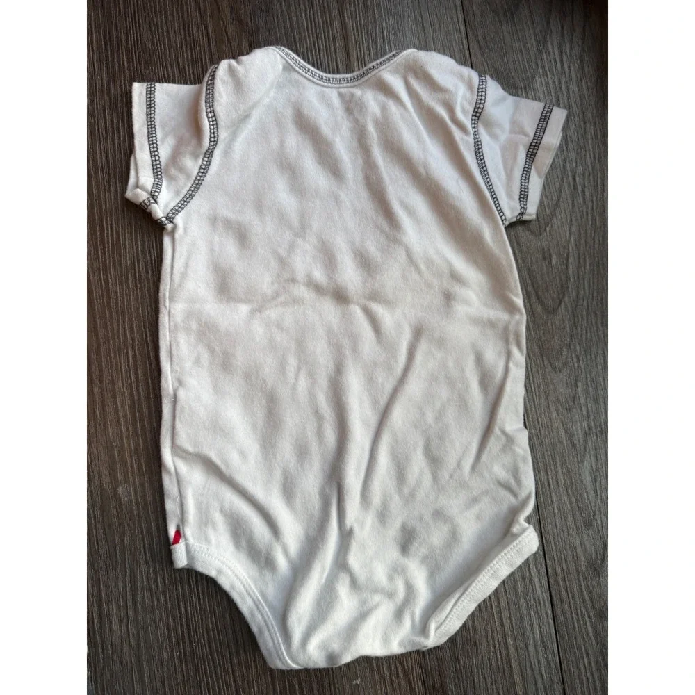 Minnesota Twins MLB Baby Bodysuit White‎ Baseball Stitch Team Athletics 18M